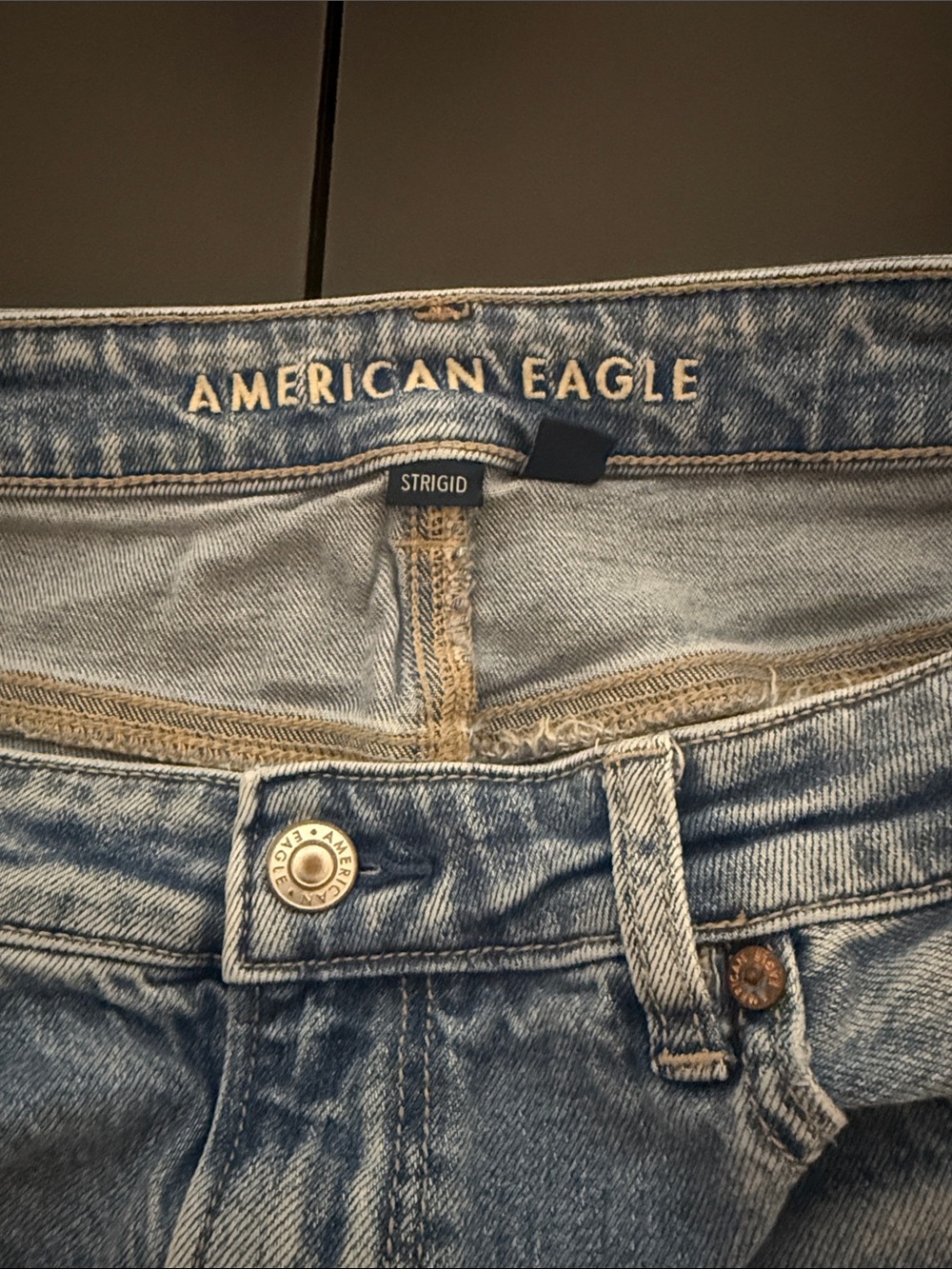 Distressed Light Blue women’s Ripped Jeans - Picture 3 of 4